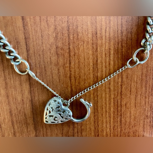Sterling Silver Heart Charm Bracelet .925 - Picture 3 of 7